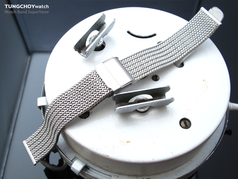 18mm Brushed Retro Wire Mesh Watch Band Bracelet, Double Flip Interlock Clasp